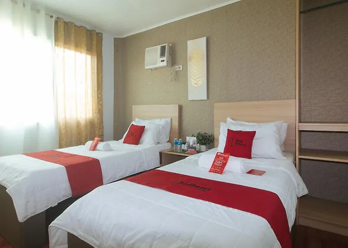 Reddoorz @ St. Paul Village Lapulapu 호텔 2*